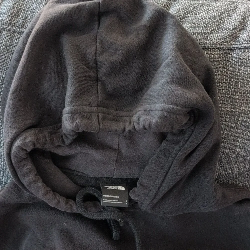 The North Face Men's S Black Fleece Pullover Hoodie Graphic Logo Kangaroo Pocket